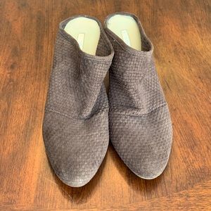 BCBG Generation Brown Woven Mules